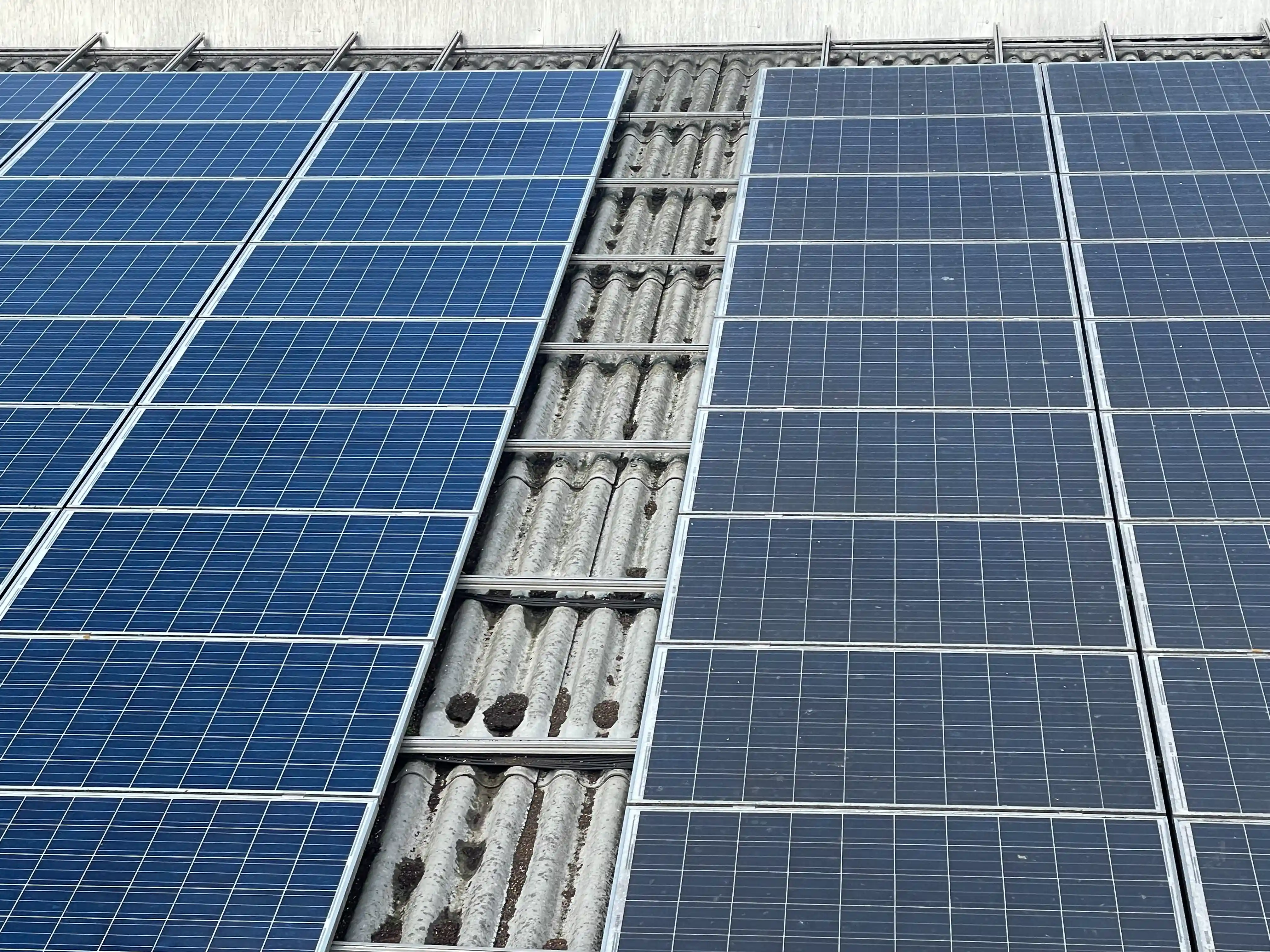 Risiken verschmutzter Solarmodule: Ertragsverlust, Garantieverlust, dauerhafte Schäden